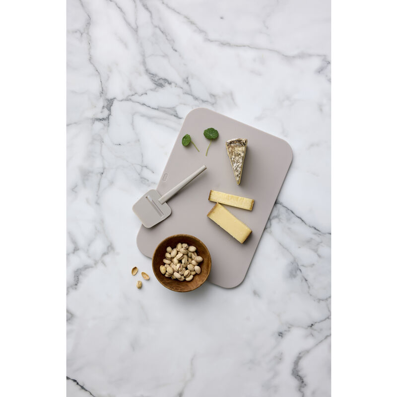 Emma Cheese plane nylon