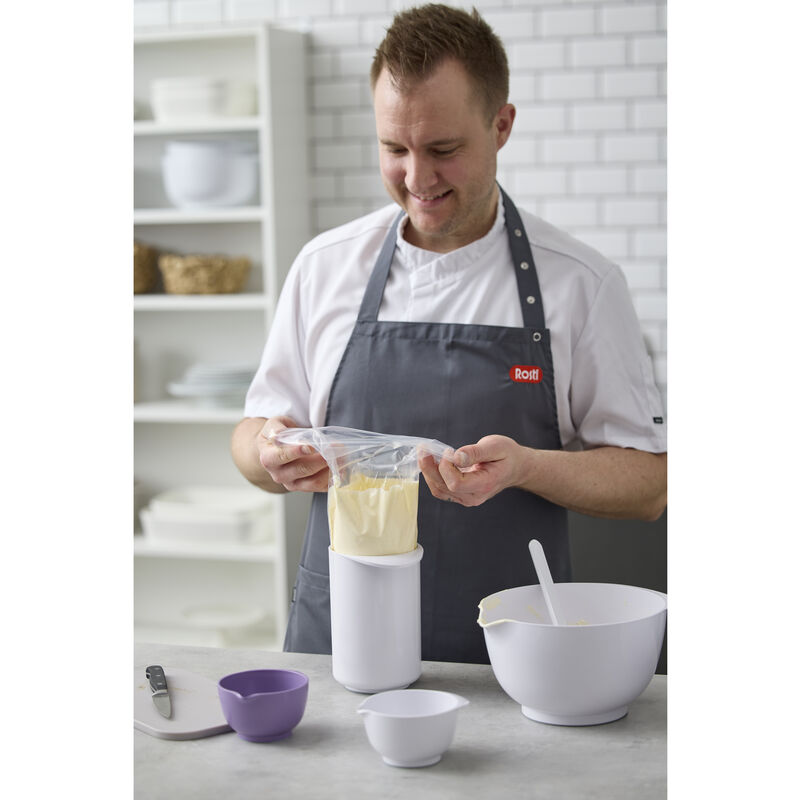 NEW Classic Mixing jug