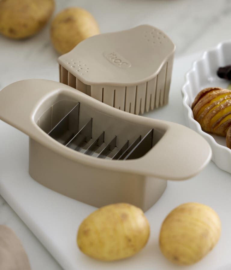 Hasselback cutter