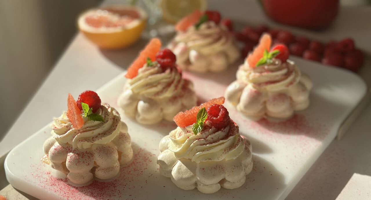 Spring Pavlovas